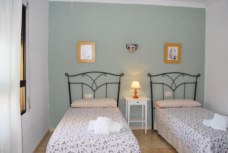 Apartamento Centro De Нерха Экстерьер фото